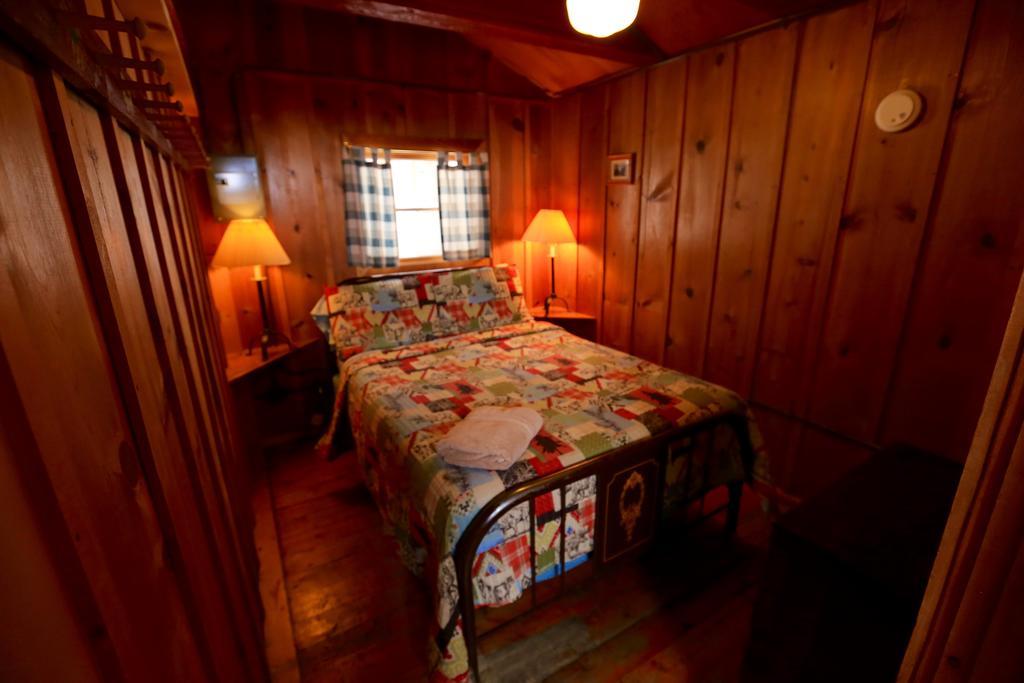 The Cabins At Historic Columbine Clark Exteriör bild