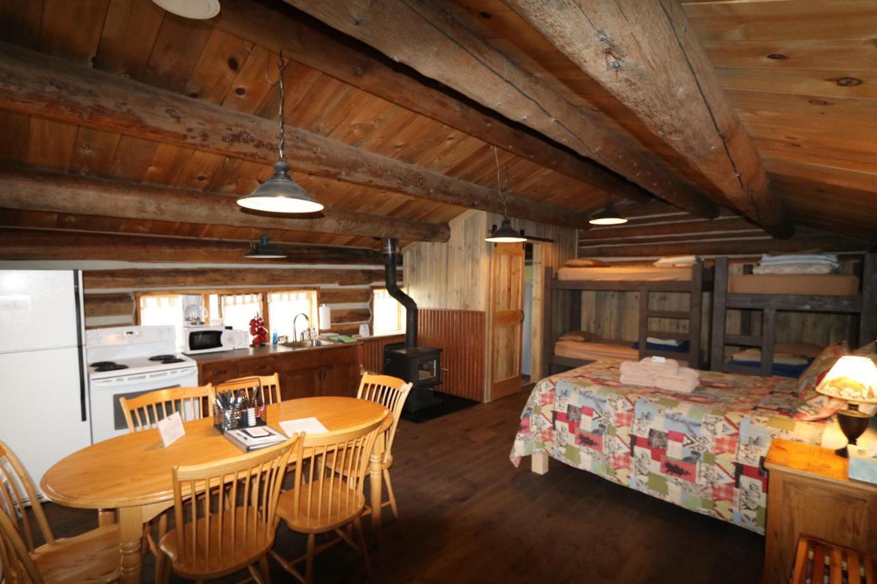 The Cabins At Historic Columbine Clark Exteriör bild